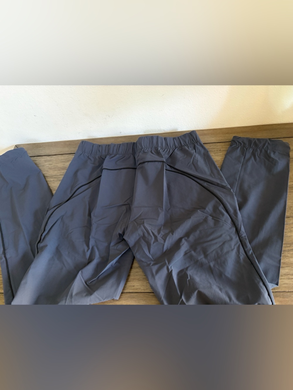 NWT [On] Cloud Running Active Pants Performance Joggers Navy Blue Women’s L - Picture 9 of 14